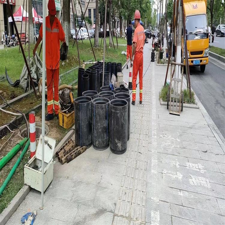 航空港管道短管置换修复